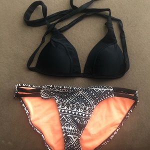 2 piece bikini size M